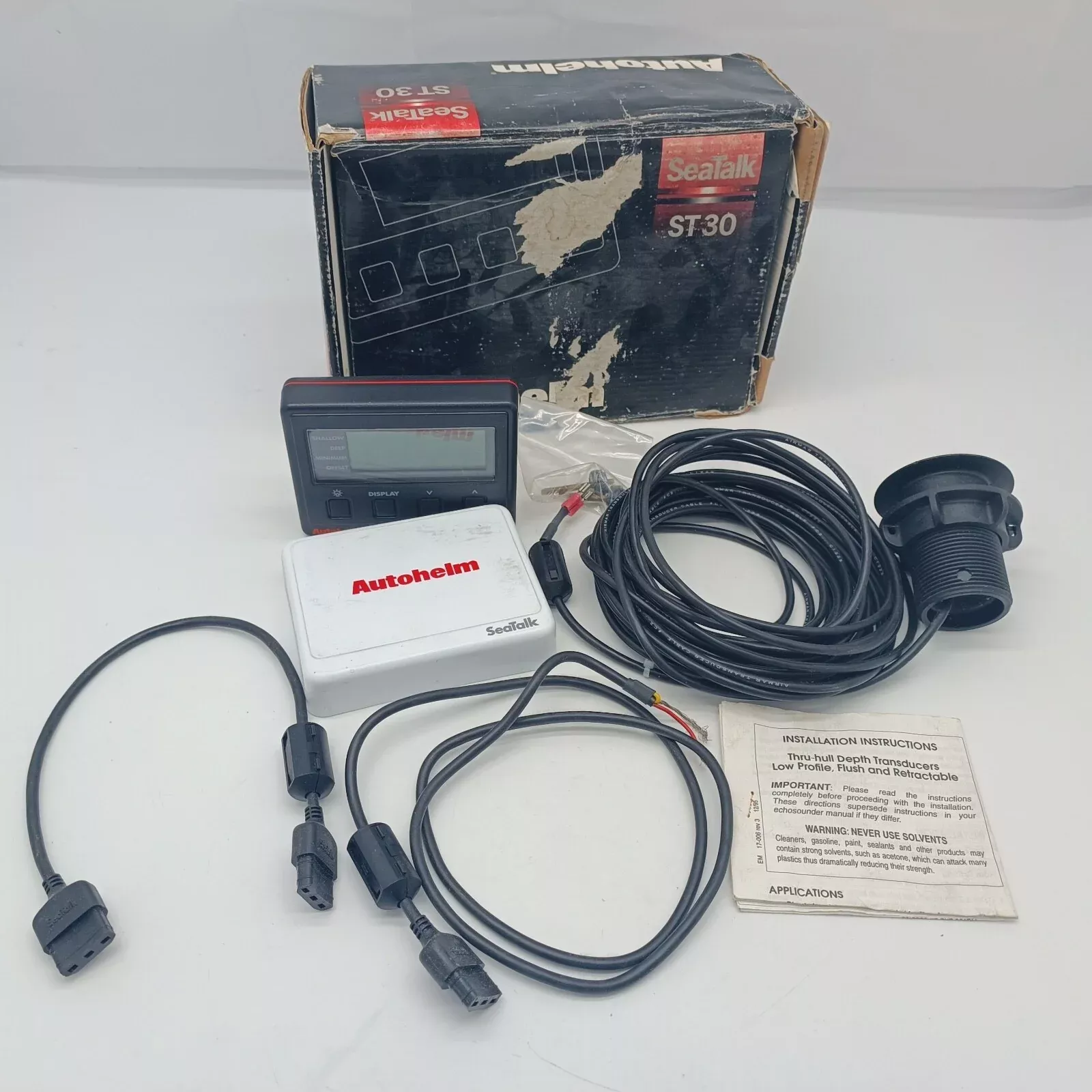 Autohelm ST30 Z154 DEPTH SYSTEM Instrument Display System w/ Transducer NEW!
