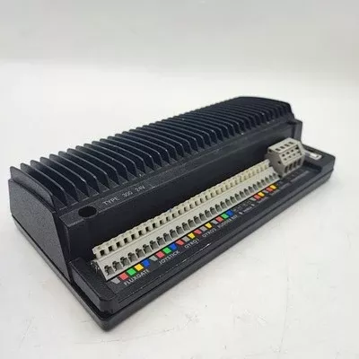 Autohelm TYPE 300 Z310AUTOPILOT COURSE COMPUTER 24V Raymarine Raytheon
