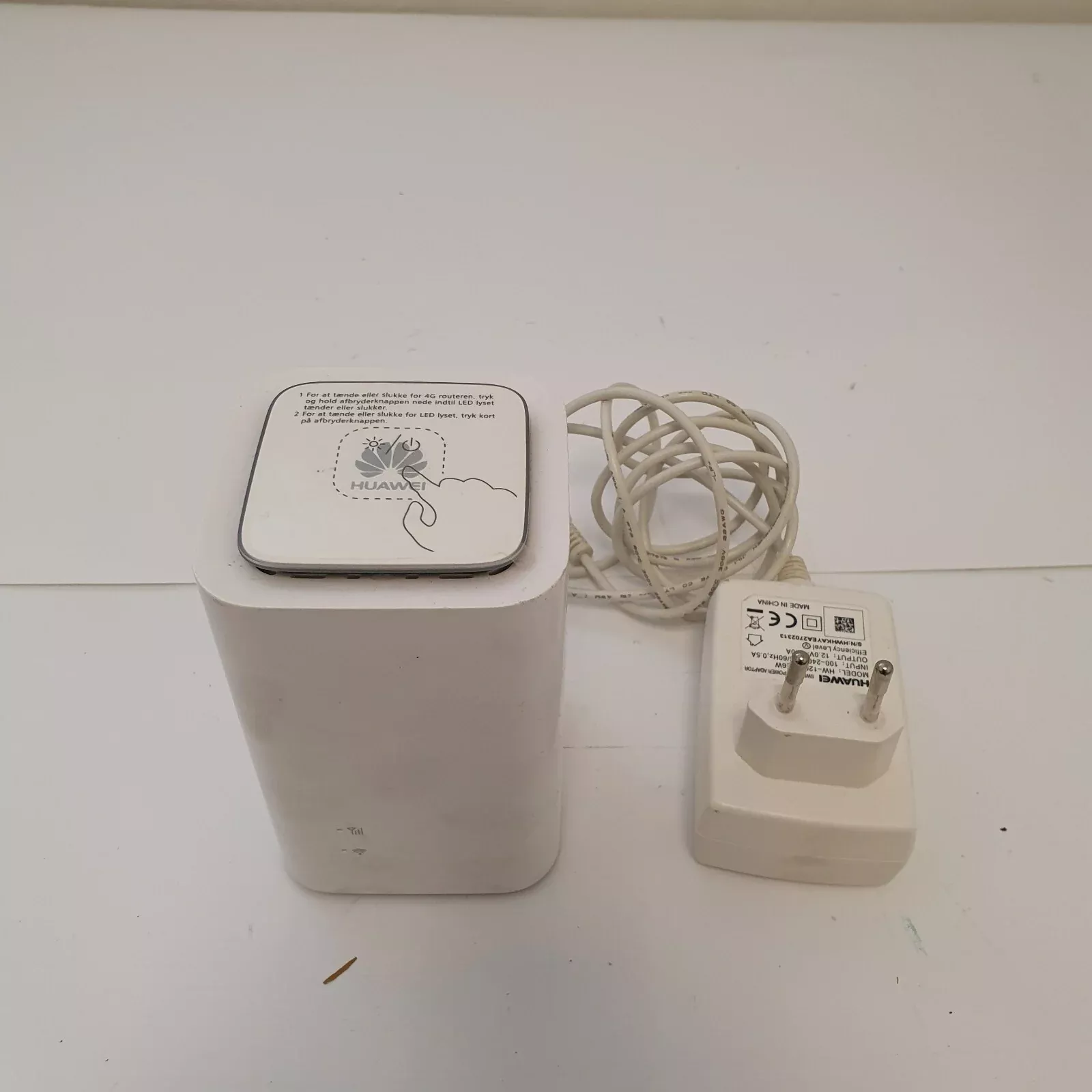 HUAWEI 4G LTE WIFI ROUTER E5180s-22 - PERFECT! WARRANTY!