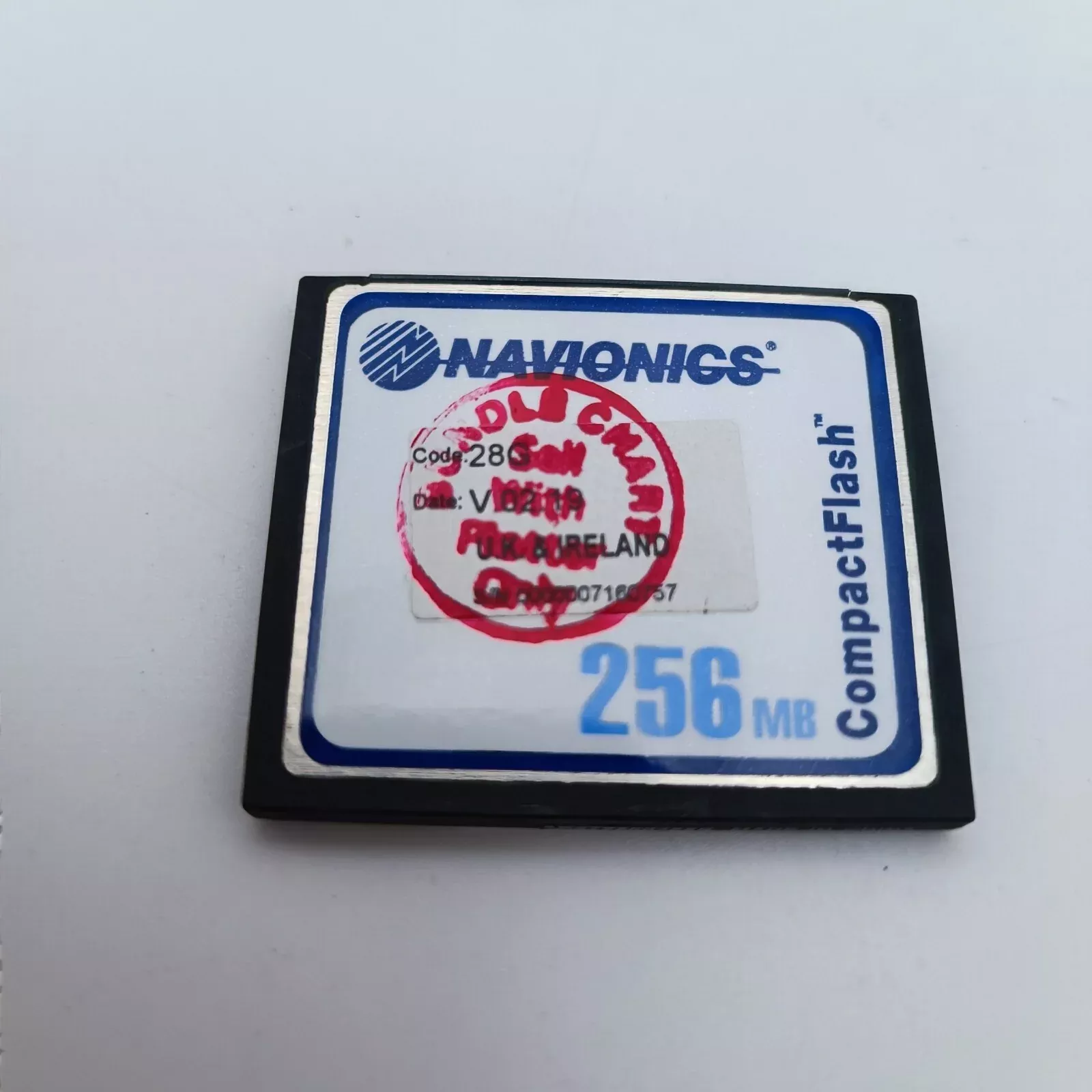 NAVIONICS 28G CF Card UK Ireland & UK 256MB Raymarine E120 E80 C80 C120