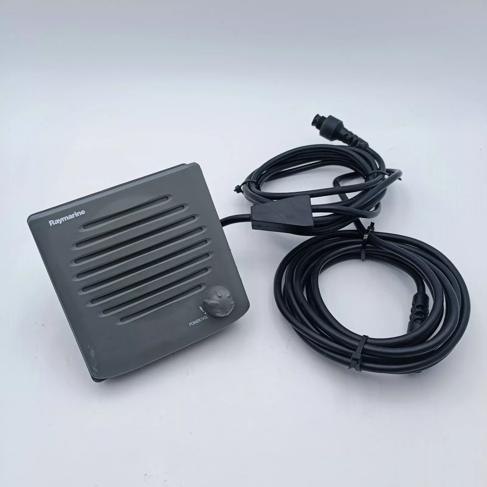 Raymarine RAY240E RAY240 Active Speaker f/ Marine VHF E45003 E42002 RAY 240