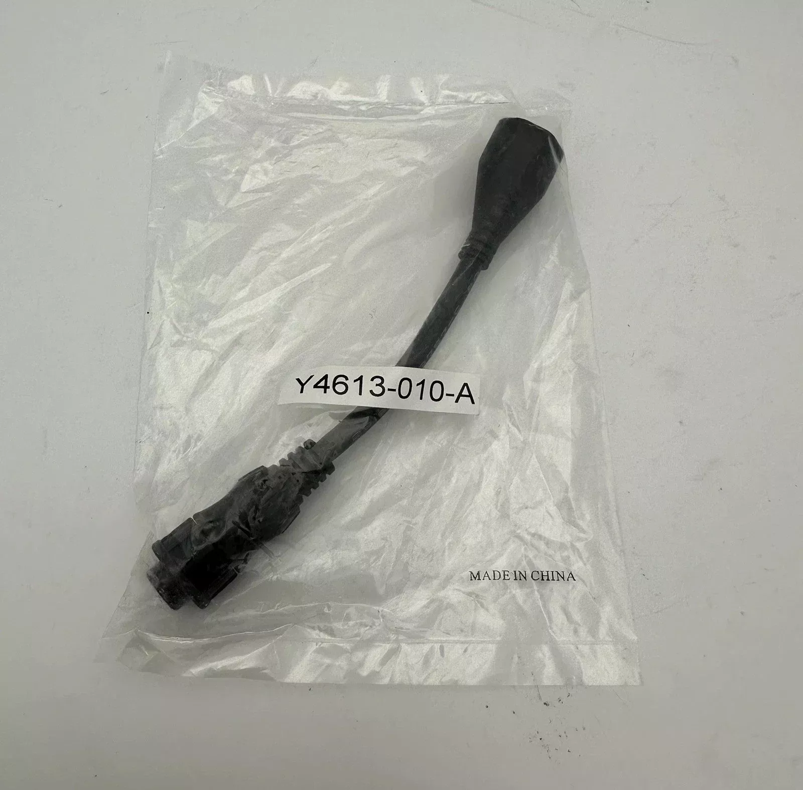 Raymarine Y4613-010-A HSB3 to DSM300 4-Pin to 3-Pin Adapter DSM30 Sounder Modul