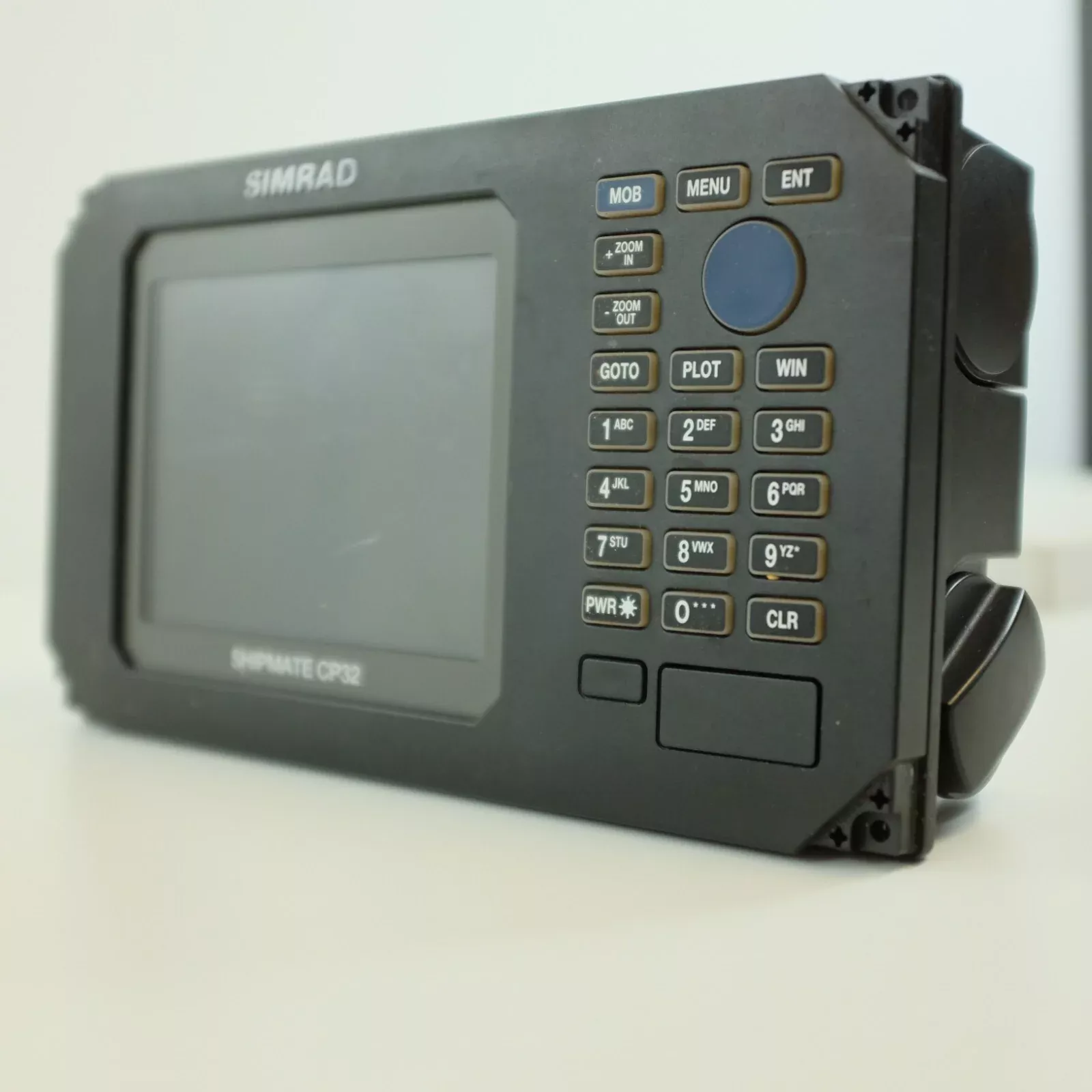 SIMRAD Shipmate CP32 Marine GPS TFT Chartplotter Sonar Fishfinder w/Suncover